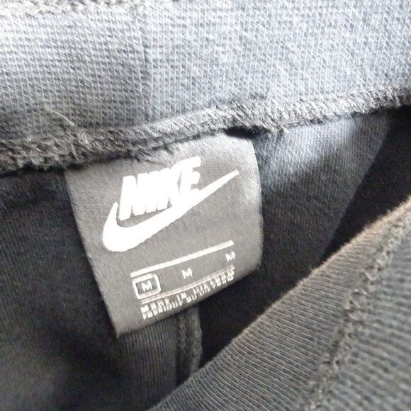 Nike Black Skirt Size M Athletic Pockets Sweatshirt Drawstring Waist Modest Comf - Picture 9 of 9